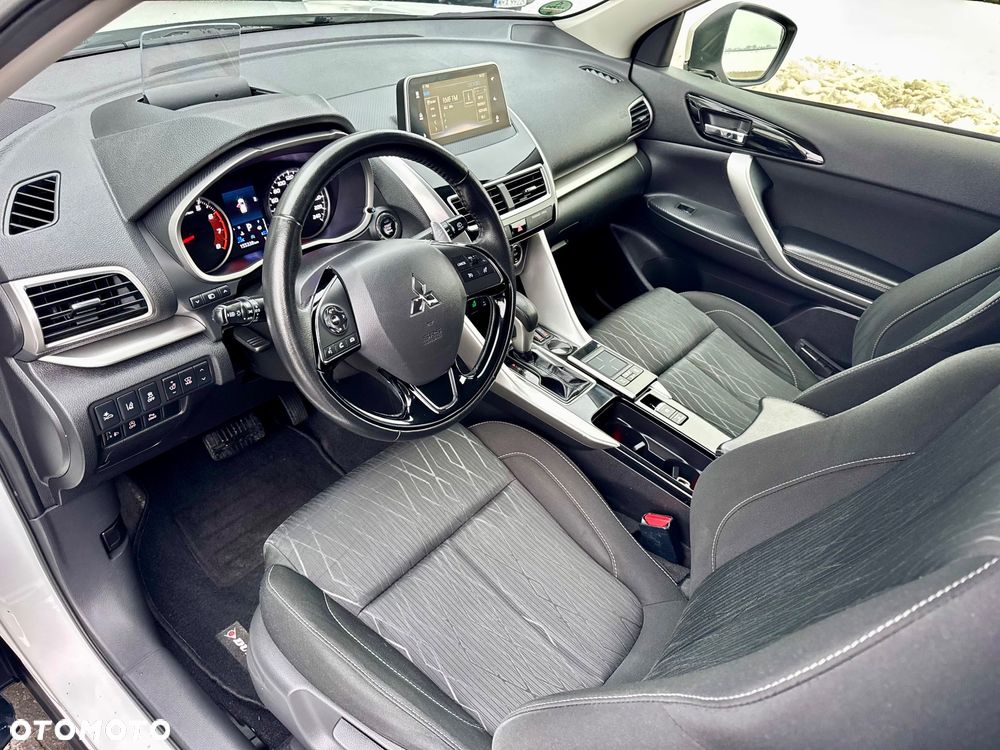 Mitsubishi Eclipse Cross 1.5 T-MIVEC (ClearTec) CVT 2WD Plus - 12