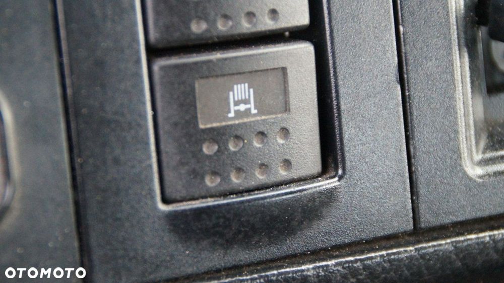 Nissan Atleon 3.0 * 120KM * DMC 3.5T * KAT.B * Przebieg 139oooKm * WZMOCNIONA WERSJA * NOWY KIPPER 3-STRONNY 3,8M * WYWROT* WYWROTKA * IMPORT - 8