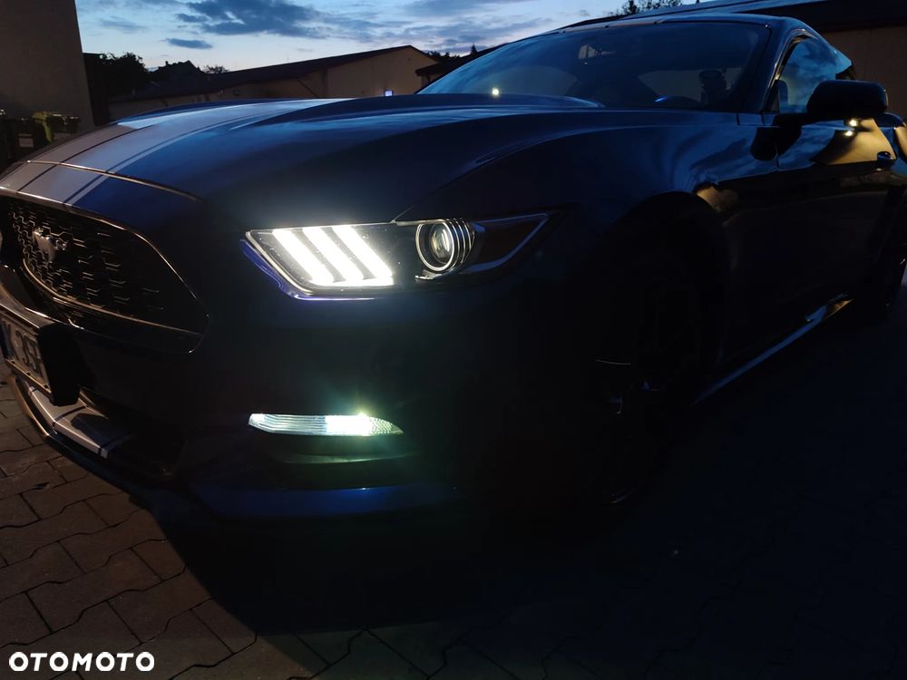Ford Mustang 3.7 V6 - 38