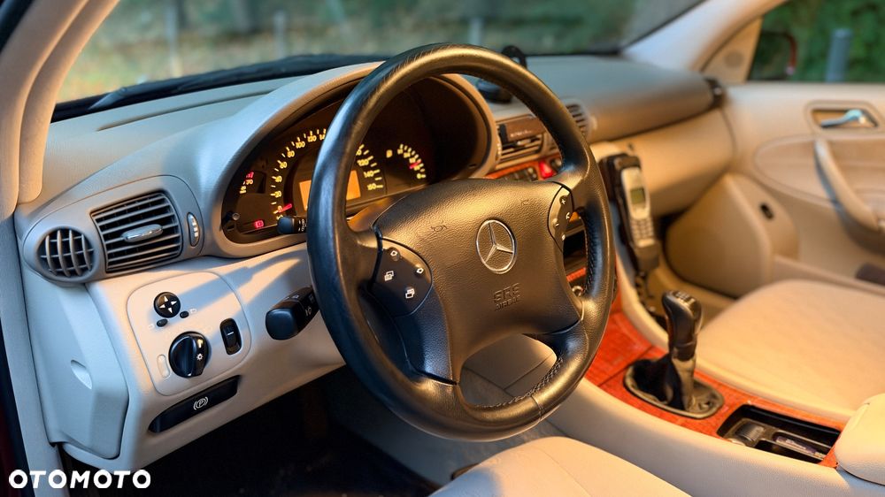 Mercedes-Benz Klasa C - 18
