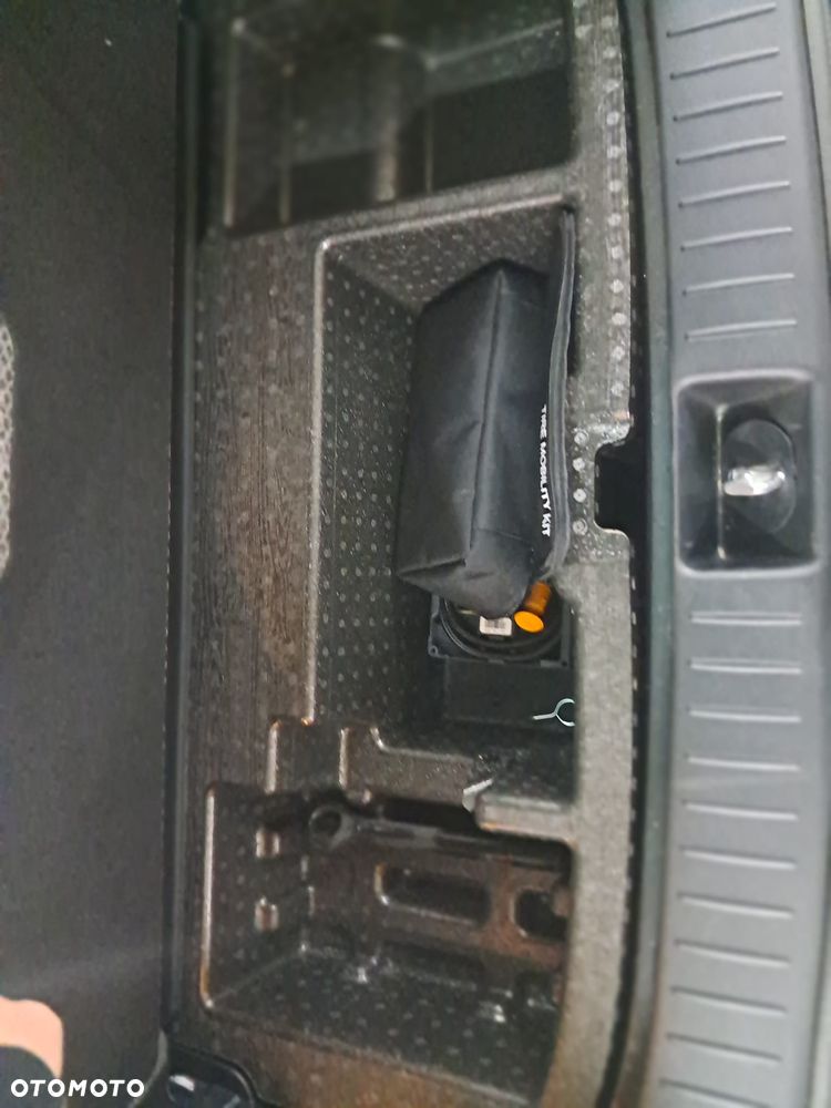 Kia Sportage 1.6 T-GDI 2WD Eco-Dynamics + (48V M-H) DCT Vision - 19