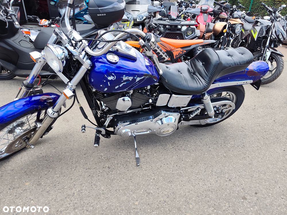 Harley-Davidson Dyna Wide Glide - 24