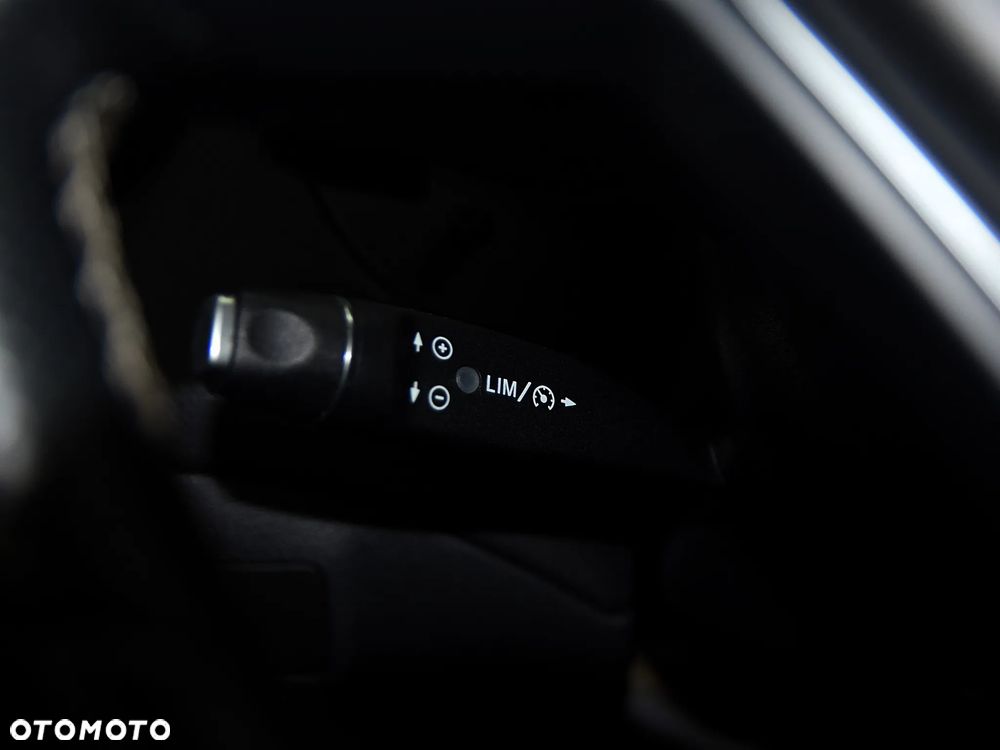 Mercedes-Benz GLA 250 4-Matic - 20