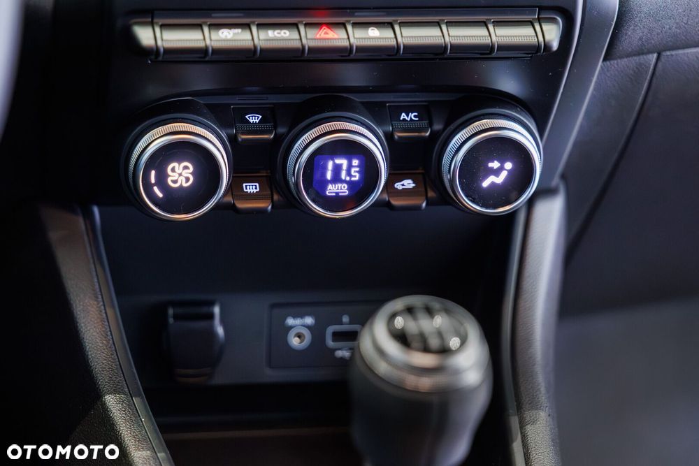 Renault Captur - 29