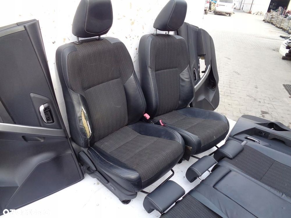 FOTELE SIEDZENIA GRZANE WENTYLOW AURIS 2 II KOMBI - 6