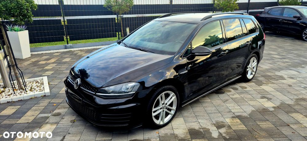 Volkswagen Golf - 12