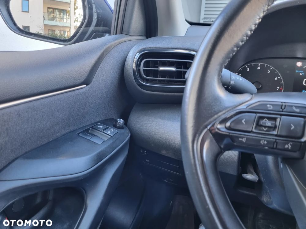 Toyota Yaris 1.5 Comfort - 4