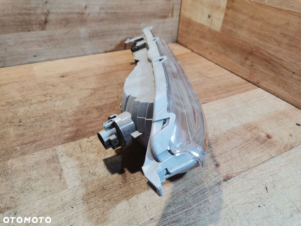 HALOGEN KIERUNKOWSKAZ LEWY HONDA PILOT - 2