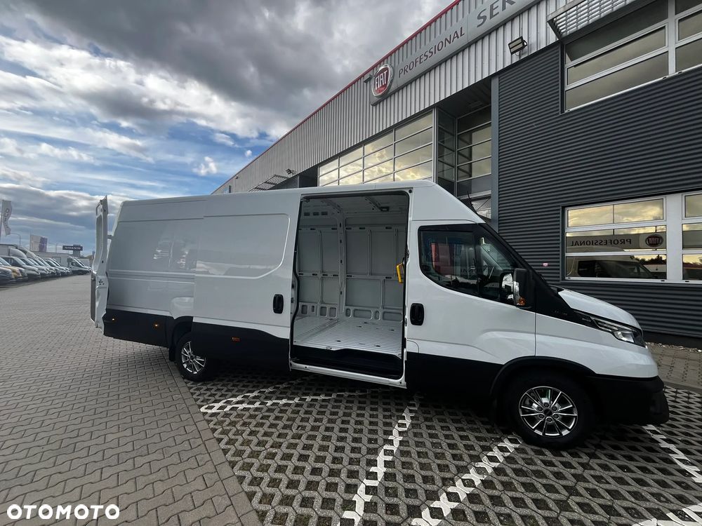 Iveco DAILY - 7