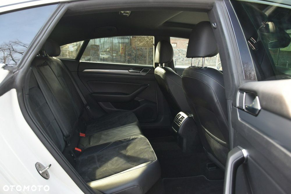 Volkswagen Arteon 2.0 TDI R-Line DSG - 14