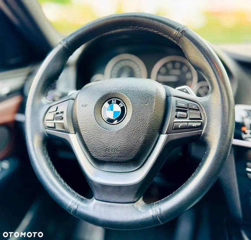 BMW X4 xDrive28i - 8