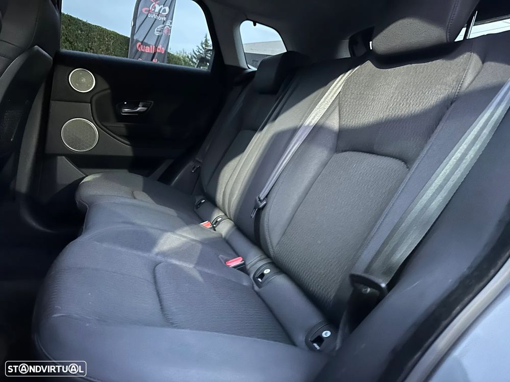 Land Rover Range Rover Evoque eD4 SE Dynamic - 18