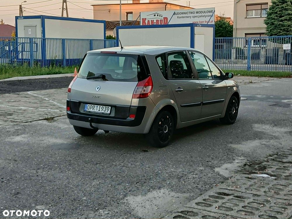Renault Scenic - 6