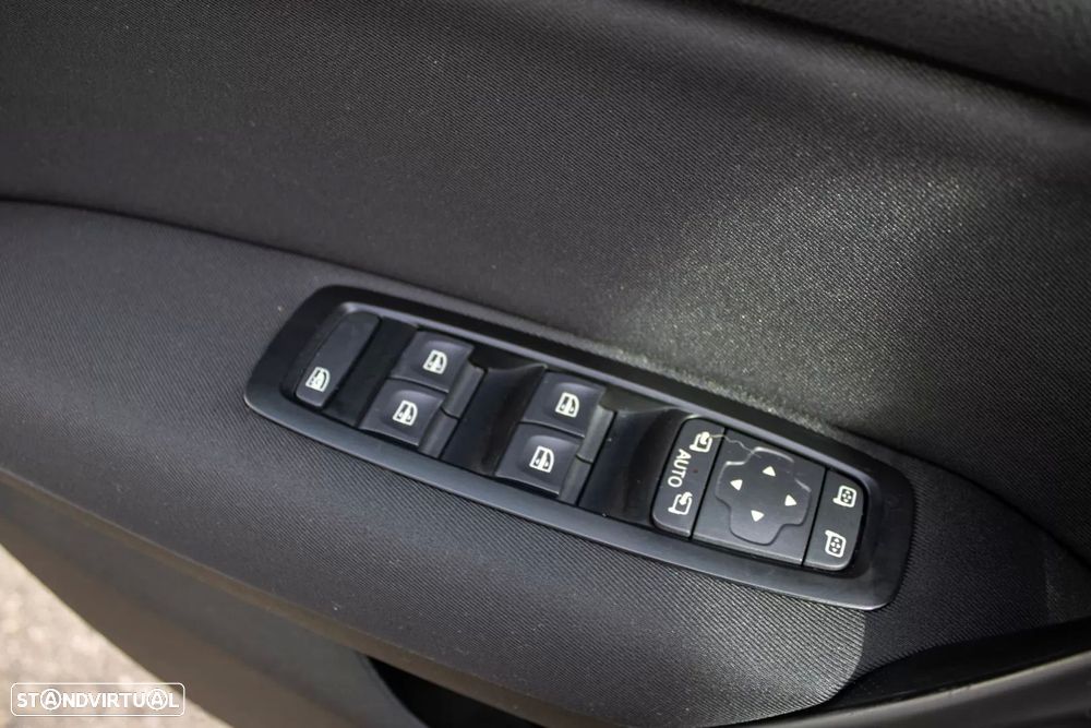 Renault Mégane Sport Tourer 1.5 Blue dCi Zen - 39