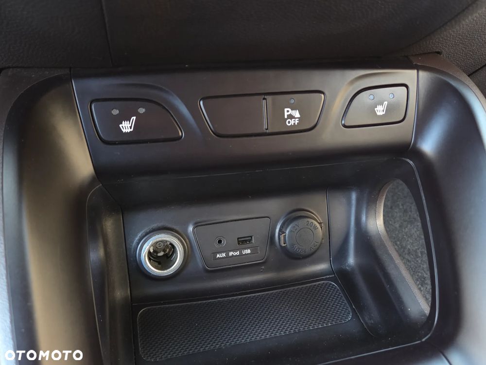 Hyundai ix35 1.7 CRDi 2WD Comfort - 32