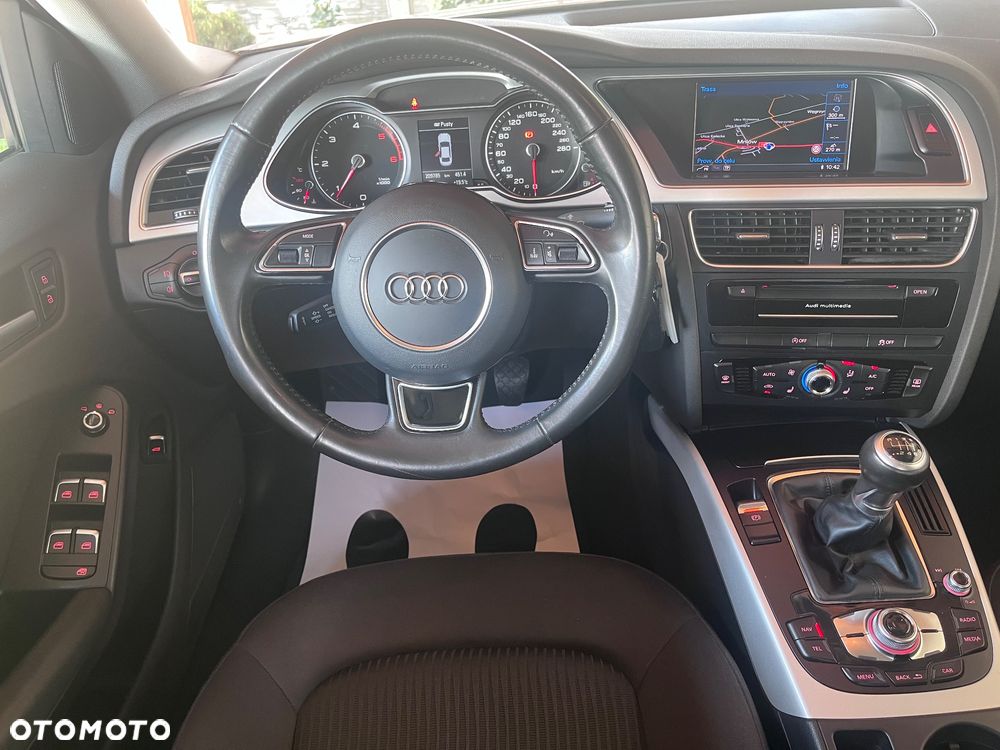 Audi A4 Limousine 2.0 TDI ultra DPF Attraction - 8