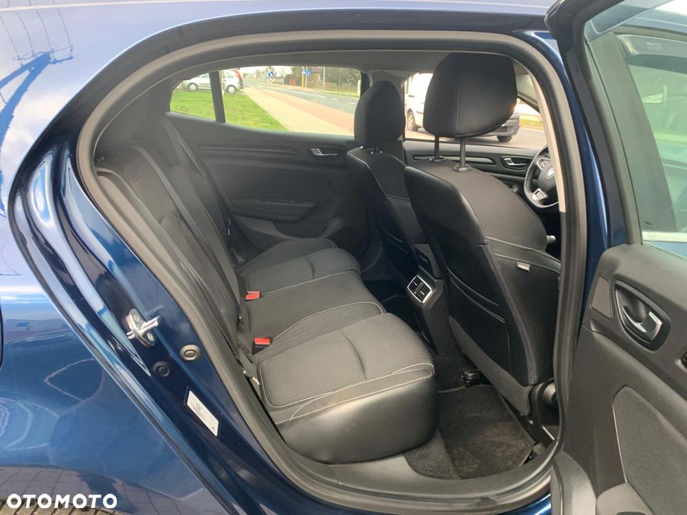Renault Megane 1.5 dCi Energy Bose EU6 - 27