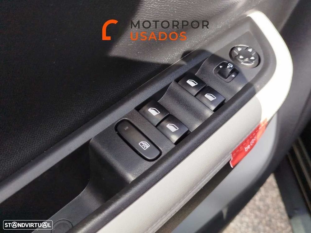 Citroën C3 1.2 PureTech Max - 10