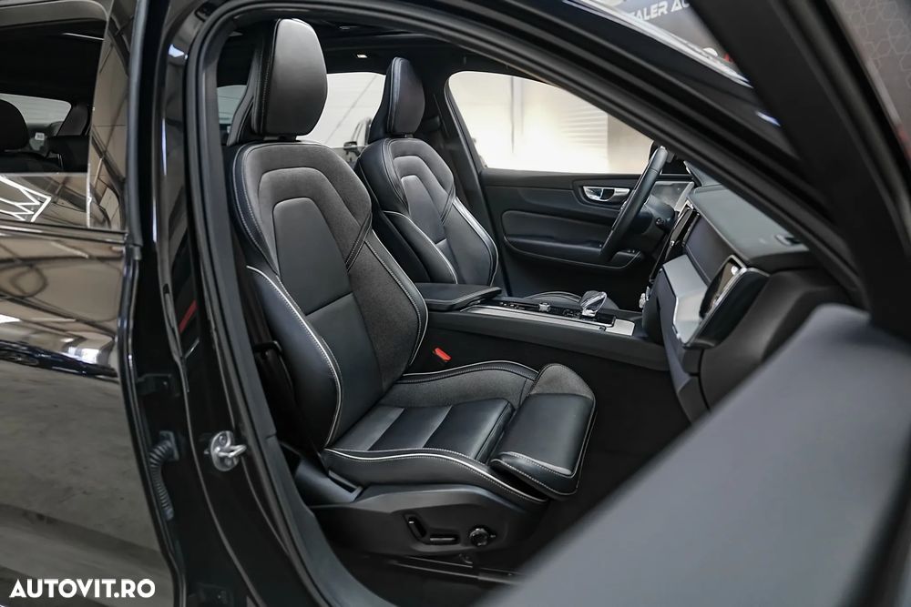 Volvo XC 60 B4 D AWD Ultimate Dark - 8