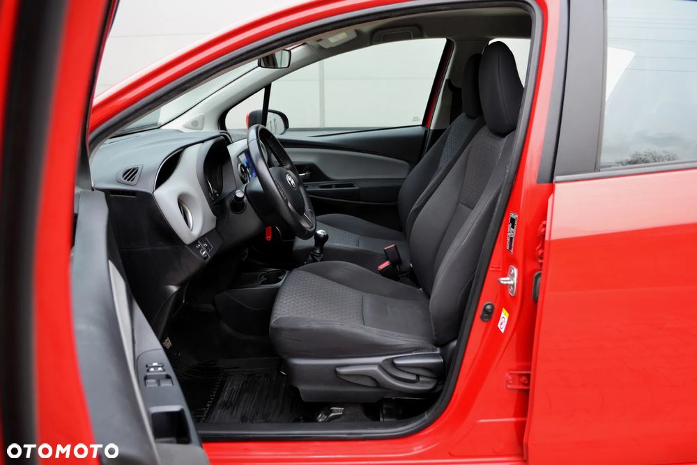 Toyota Yaris 1.0 Sol - 6