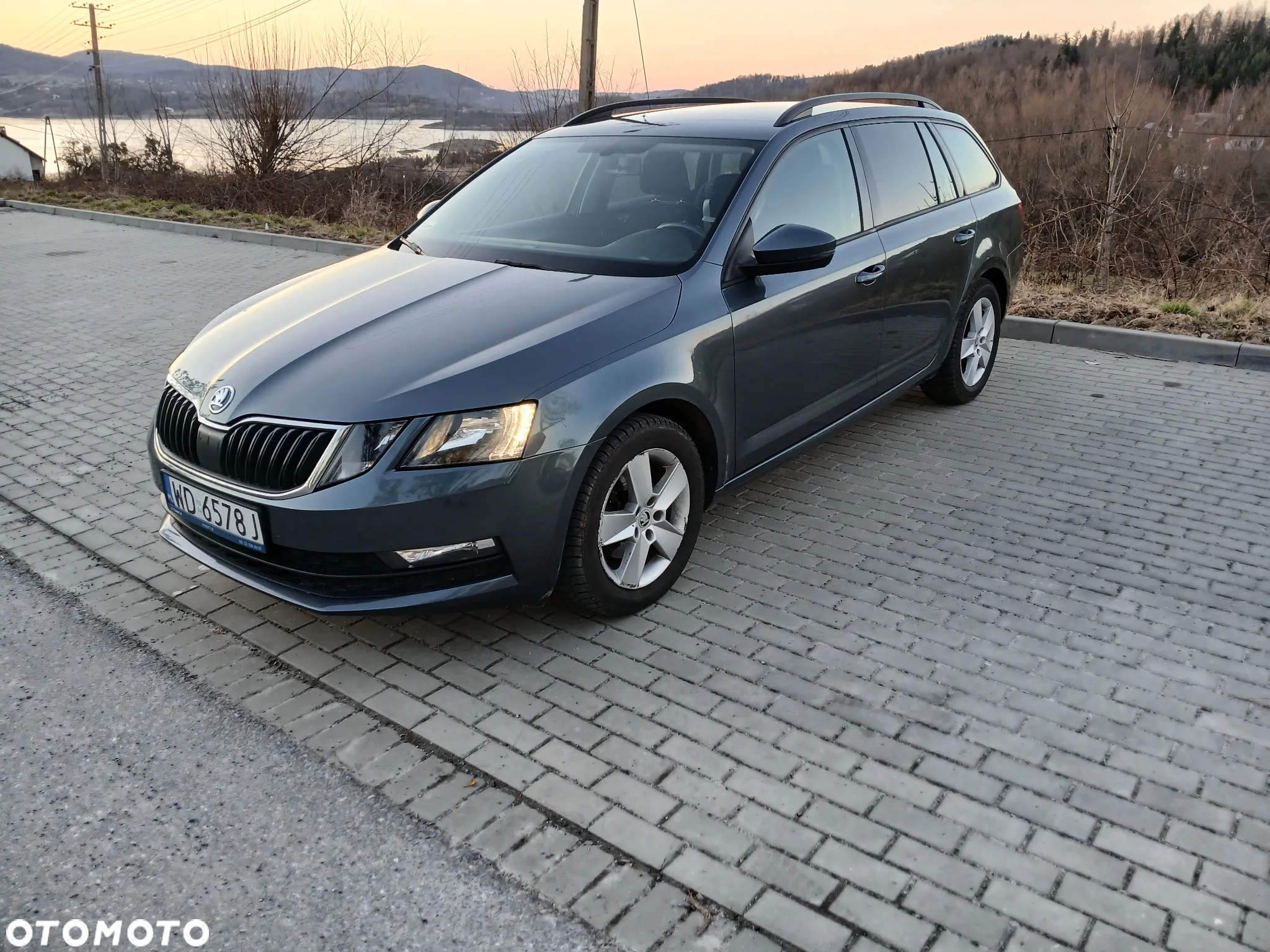Skoda Octavia 1.4 TSI Ambition - 32
