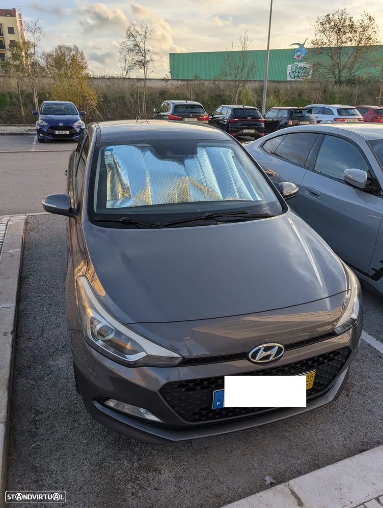 Hyundai i20 1.1 CRDi Access+Bluetooth - 4