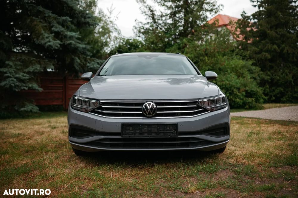Volkswagen Passat 2.0 TDI SCR DSG - 1