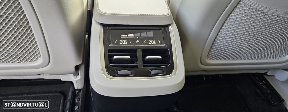 Volvo XC 90 2.0 D4 Inscription - 14