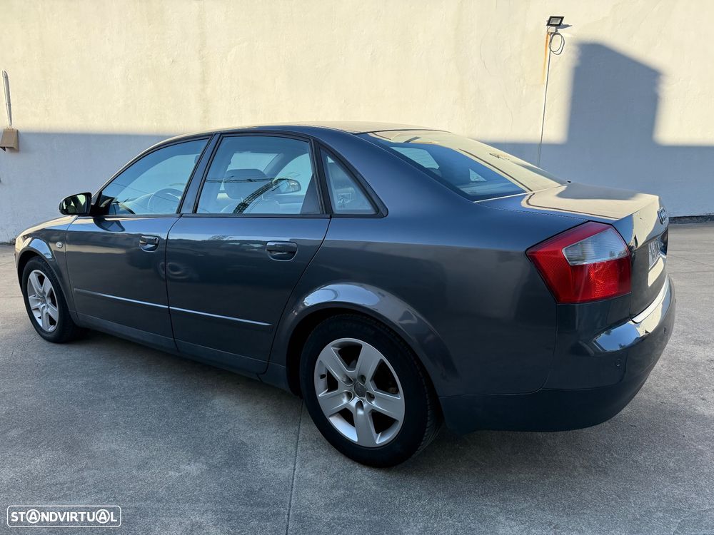 Audi A4 1.9 TDI m5 Sport - 7