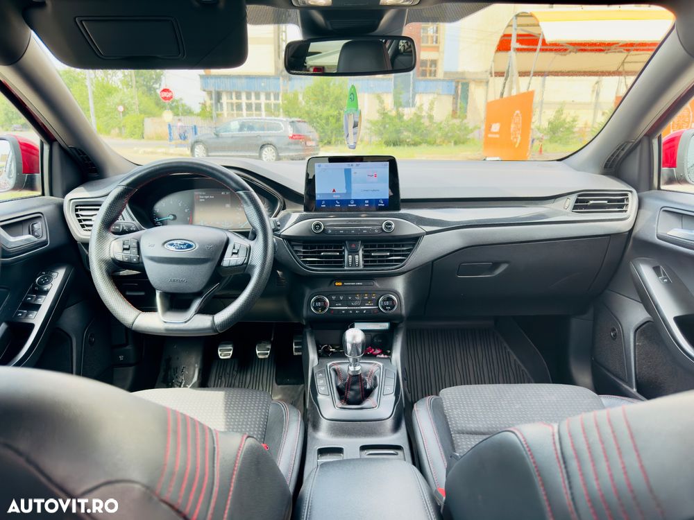 Ford Focus - 5