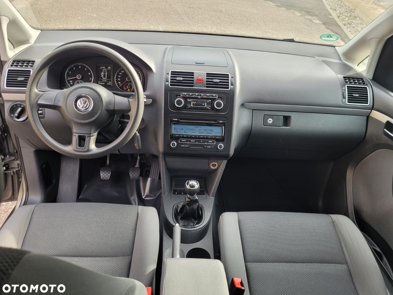 Volkswagen Touran 1.2 TSI BlueMot Comfortline - 14