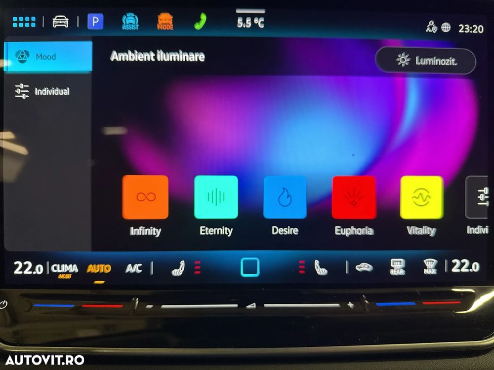 Volkswagen Tayron 2.0 TDI SCR 4MOTION DSG Life - 24