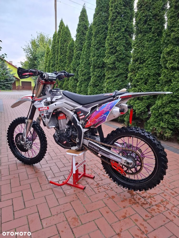 Honda CRF - 6