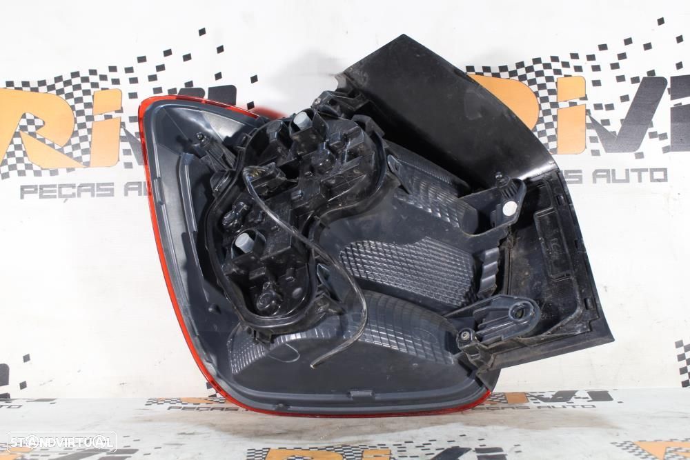 Farolim Direito Bmw 1 (F20)  Farolim Direito / Passageiro Bmw Serie 1 - 3