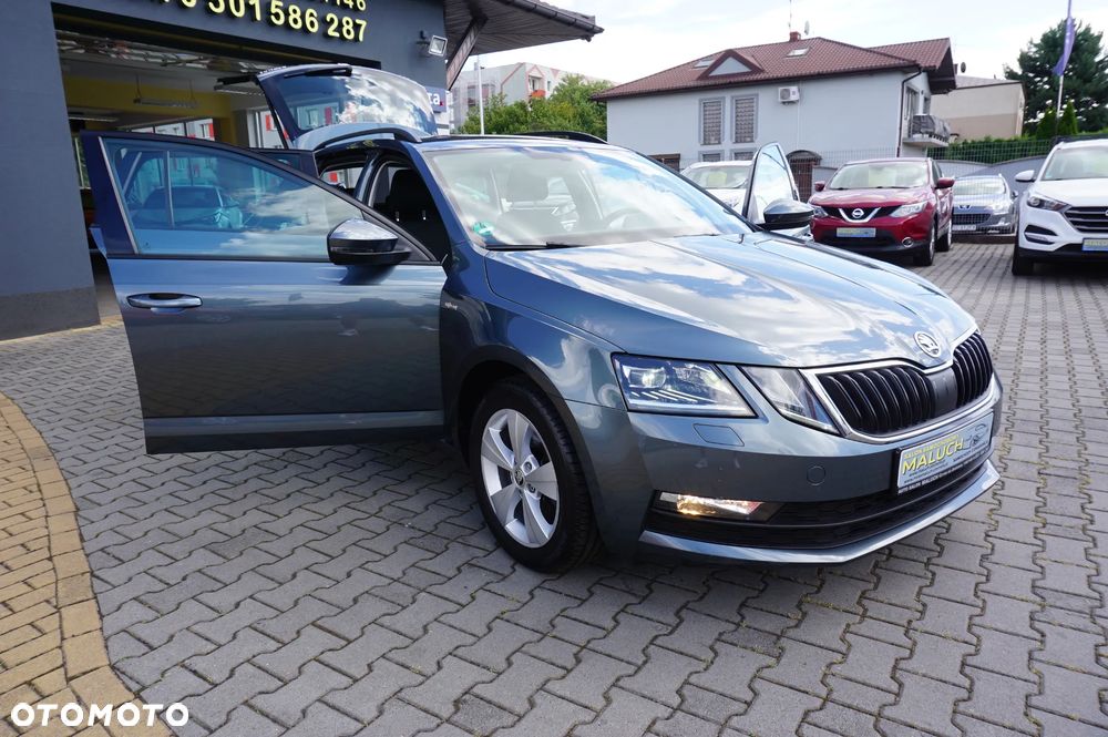 Skoda Octavia 2.0 TDI DSG Soleil - 11