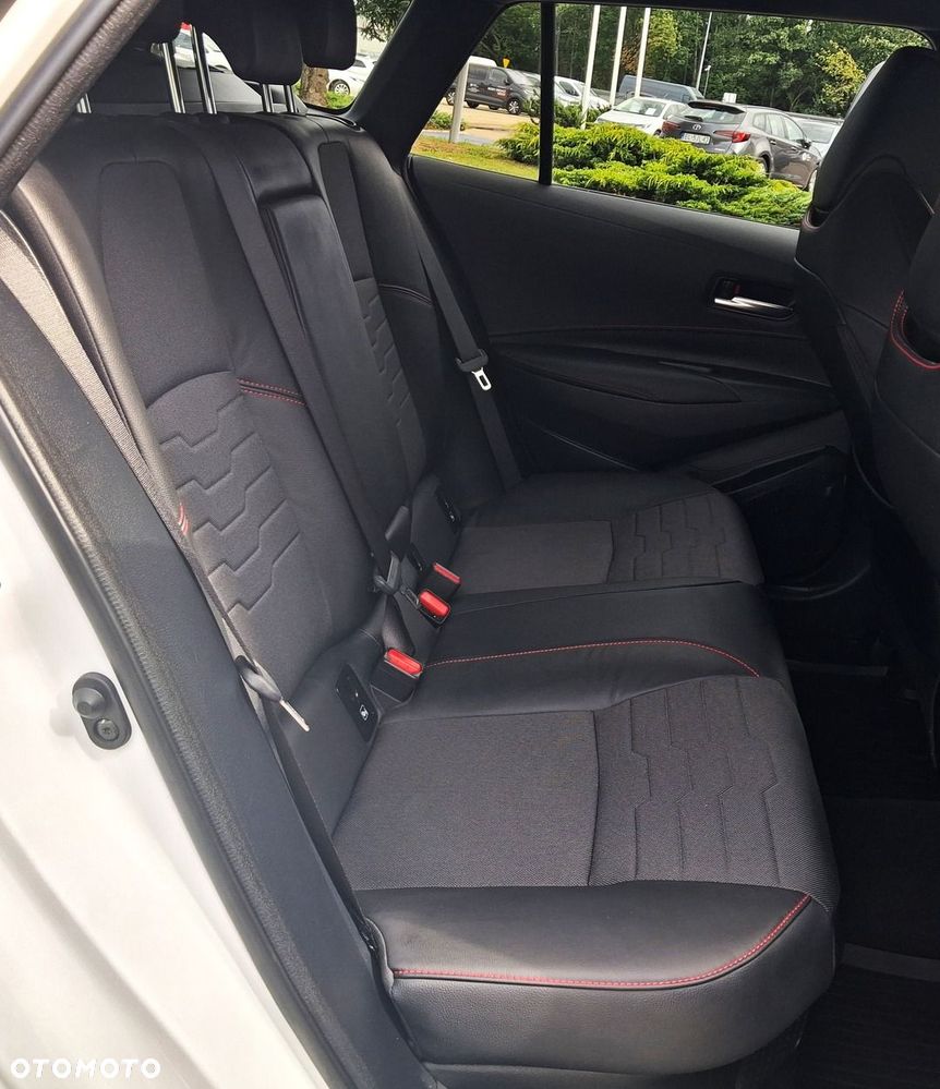 Toyota Corolla 1.8 Hybrid GPF Executive - 34