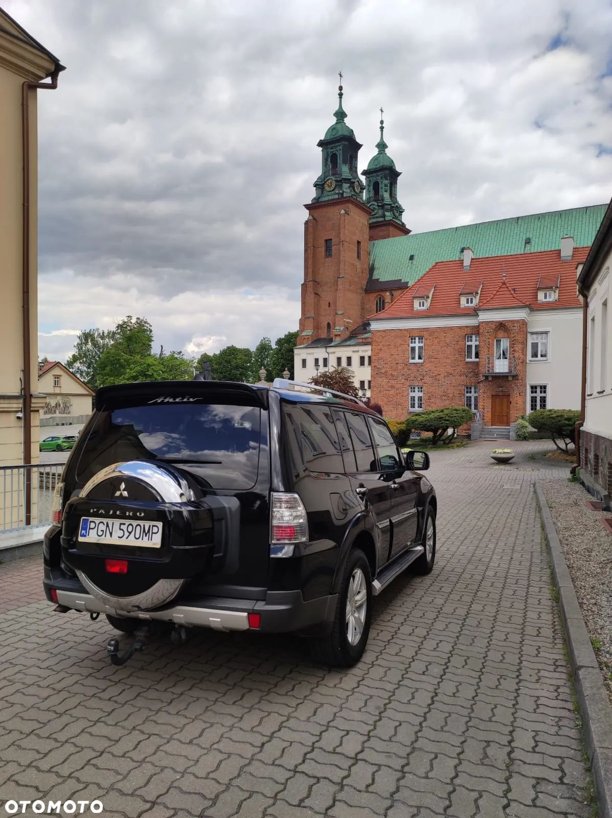Mitsubishi Pajero 3.2 DI-D Automatik Edition 25 - 1