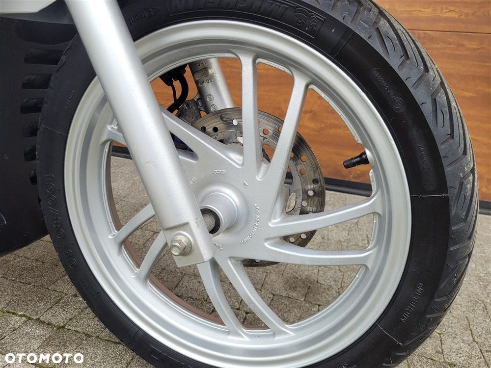 Honda SH - 21