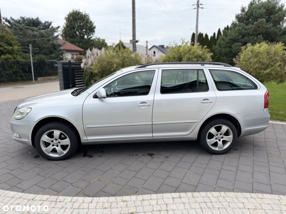 Skoda Octavia 2.0 TDI DPF Ambiente - 10