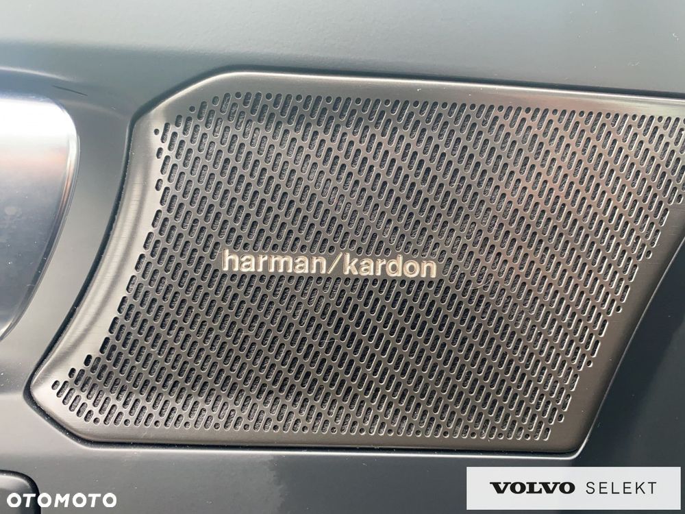 Volvo C40 - 28