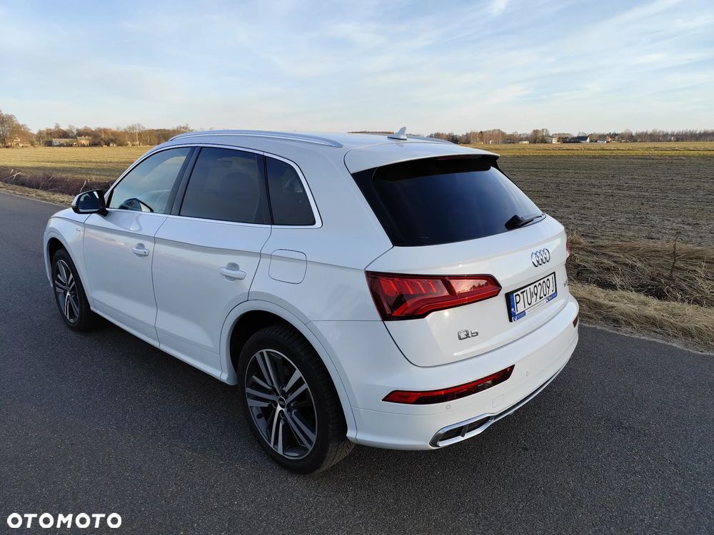 Audi Q5 55 TFSIe quattro S tronic S line business - 3