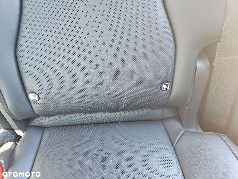 Kia Sportage 1.6 T-GDI MHEV Business Line 4WD DCT - 19
