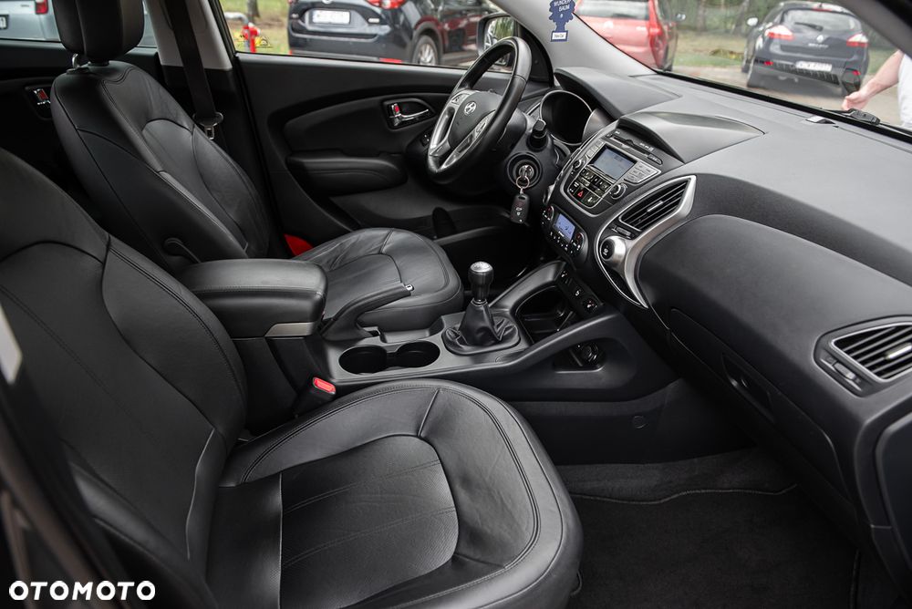 Hyundai ix35 2.0 Premium 2WD - 29