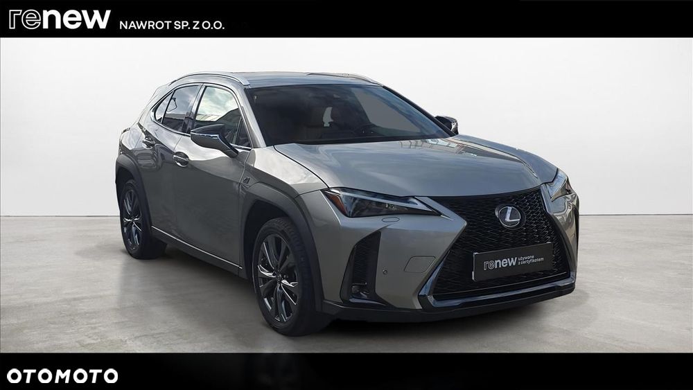 Lexus UX - 7