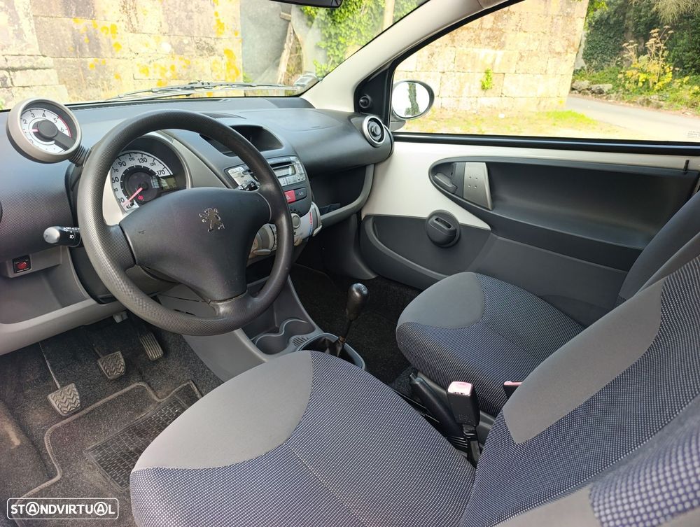 Peugeot 107 1.4 HDi Trendy - 15