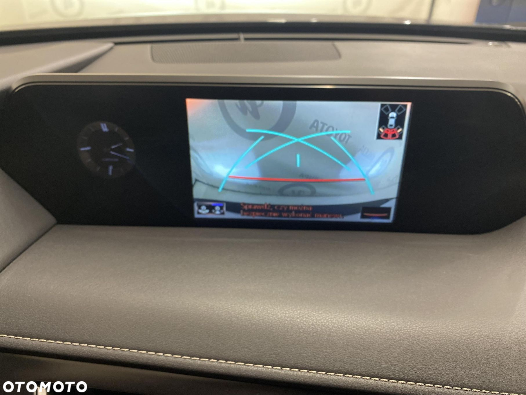 Lexus UX 250h GPF F Impression 2WD - 16