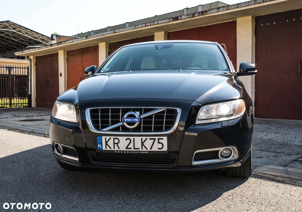 Volvo V70 - 3