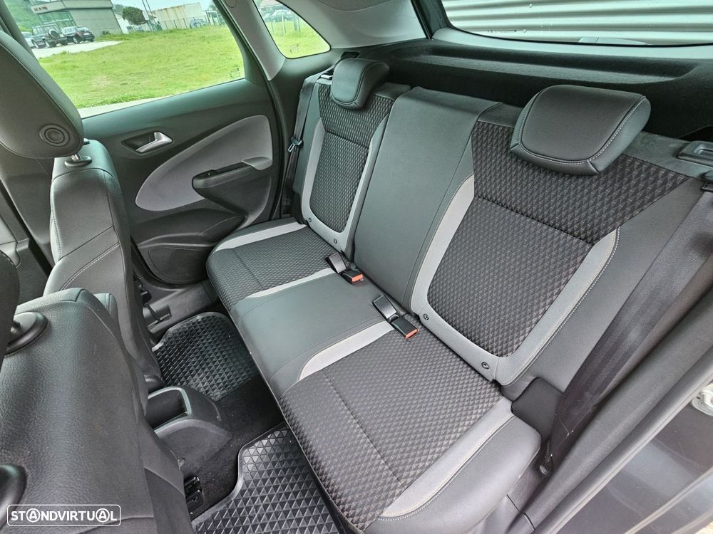 Opel Crossland X 1.2 T Innovation - 20