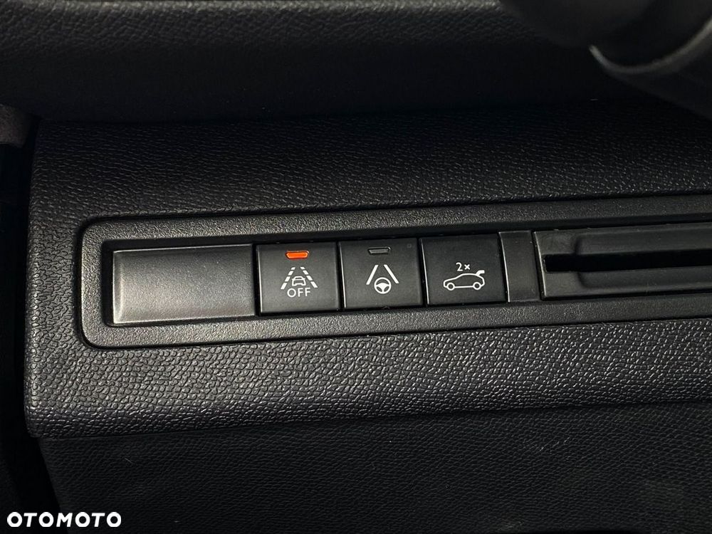 Peugeot 3008 1.5 BlueHDi GT Pack S&S EAT8 - 17