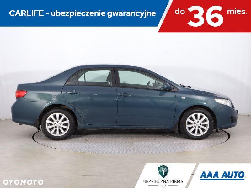 Toyota Corolla - 8